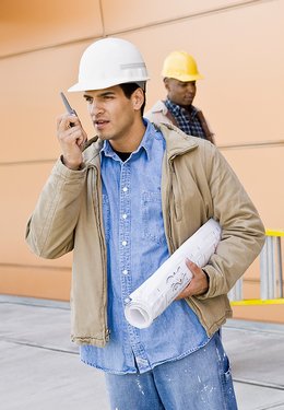 construction-worker-on-phone
